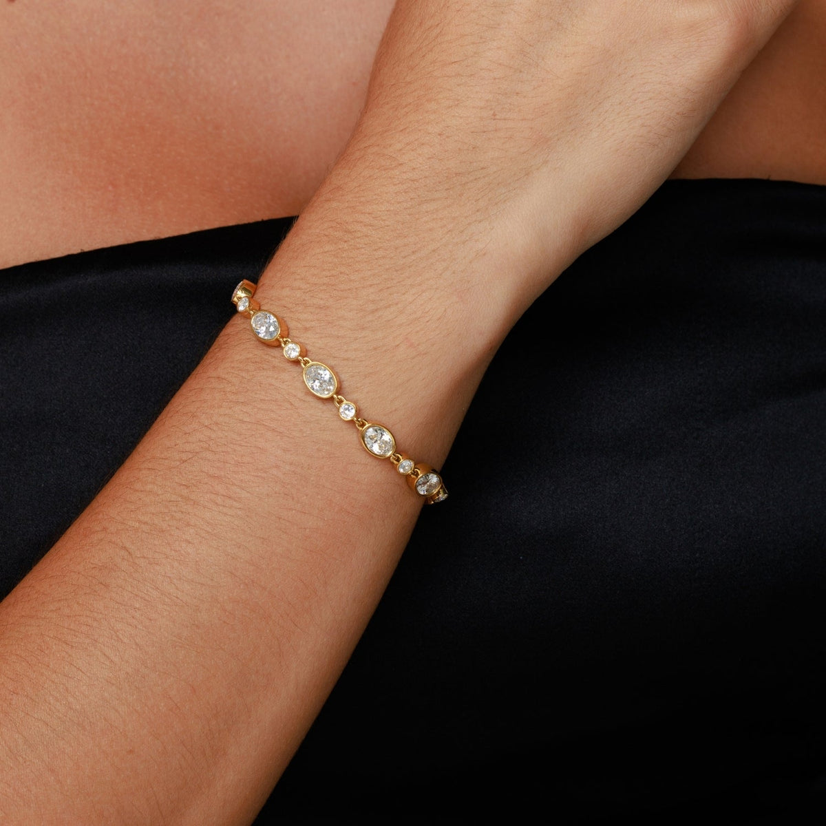 Colorful Zircon Beaded Bracelet, 18K Gold Stainless Steel, Waterproof - Mari Gavane
