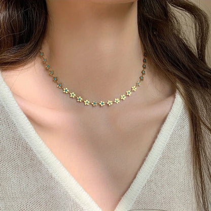 Daisy Necklace - Mari Gavane