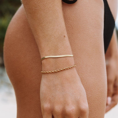 Kauai Herringbone Bracelet – waterproof bracelet by Mari Gavane (view 3)