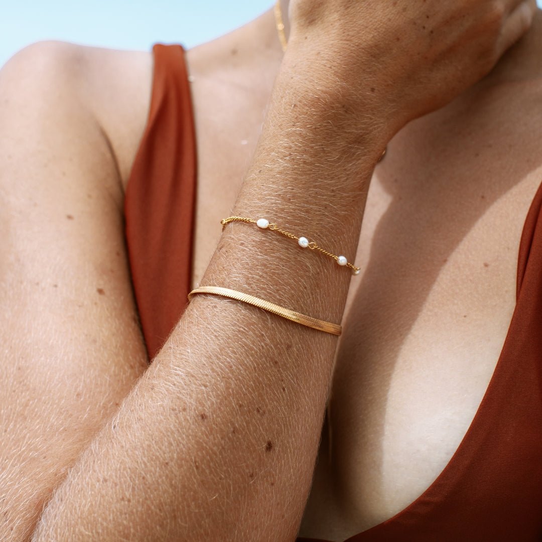 Kauai Herringbone Bracelet – waterproof bracelet by Mari Gavane (view 10)