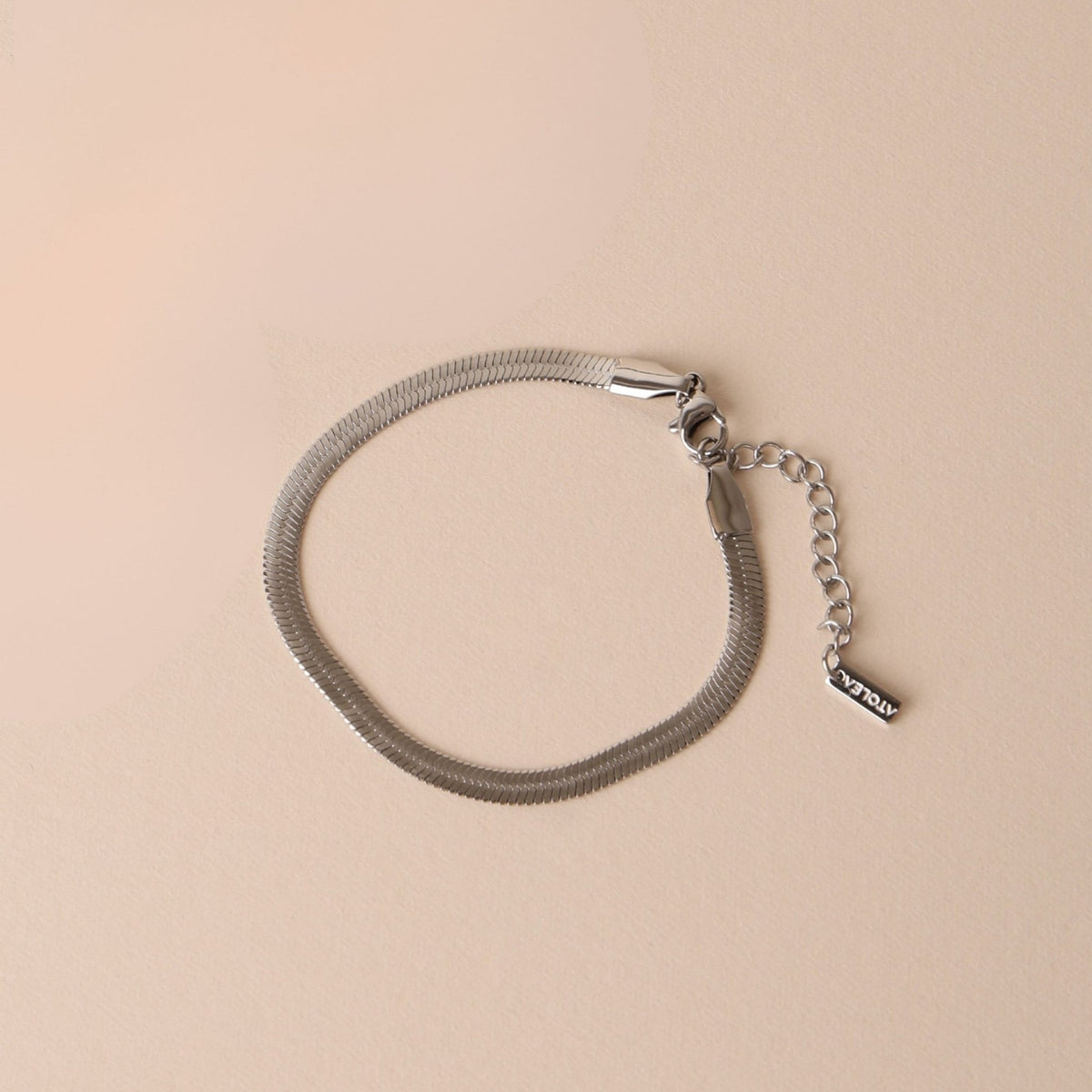 Kauai Herringbone Bracelet – waterproof bracelet by Mari Gavane (view 20)