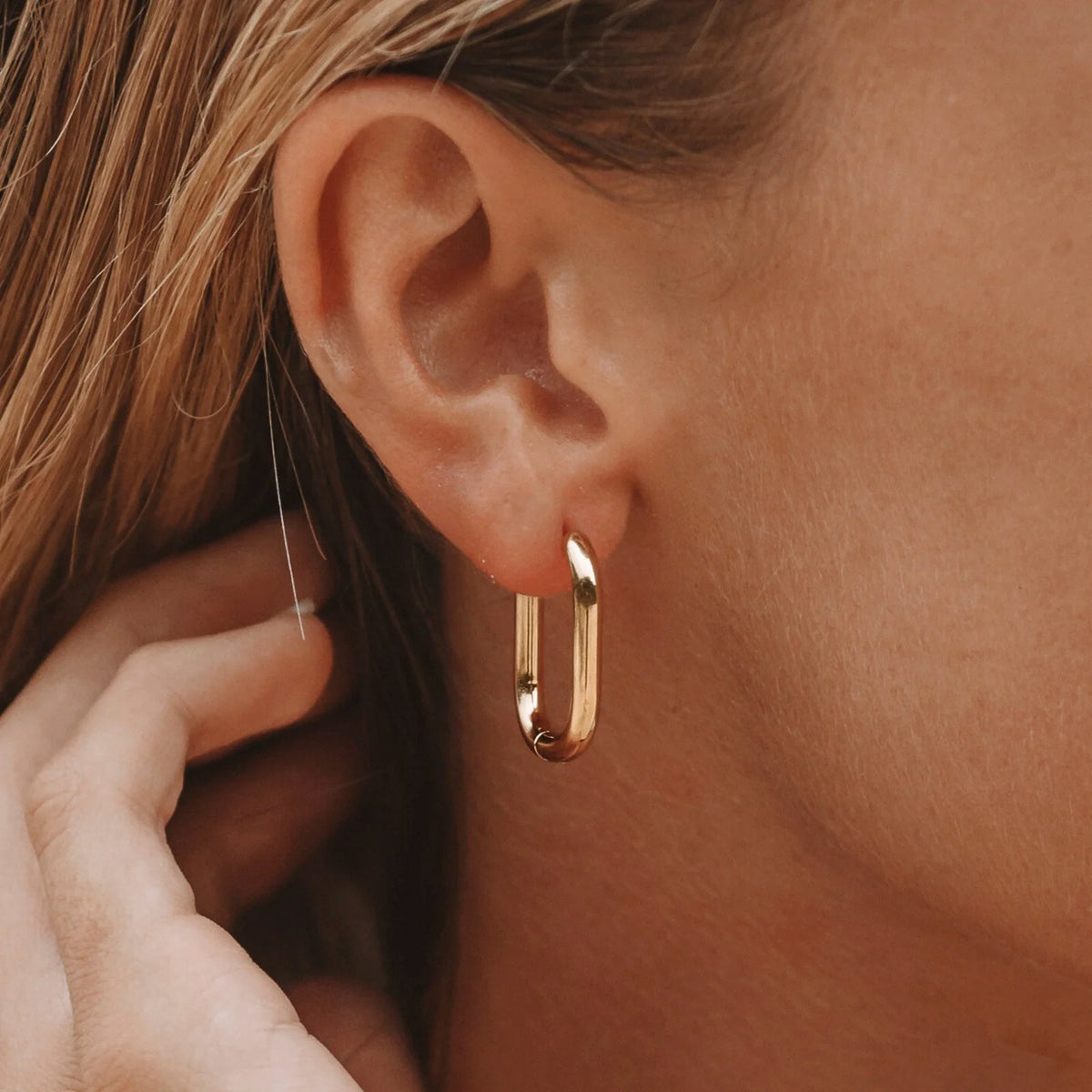 Oval Hoop Earrings - Mari Gavane