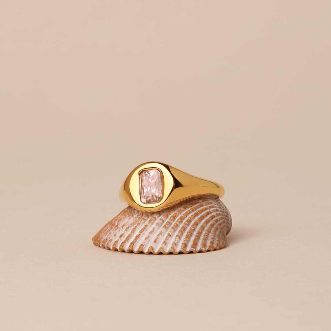 Rosé Ring - Mari Gavane