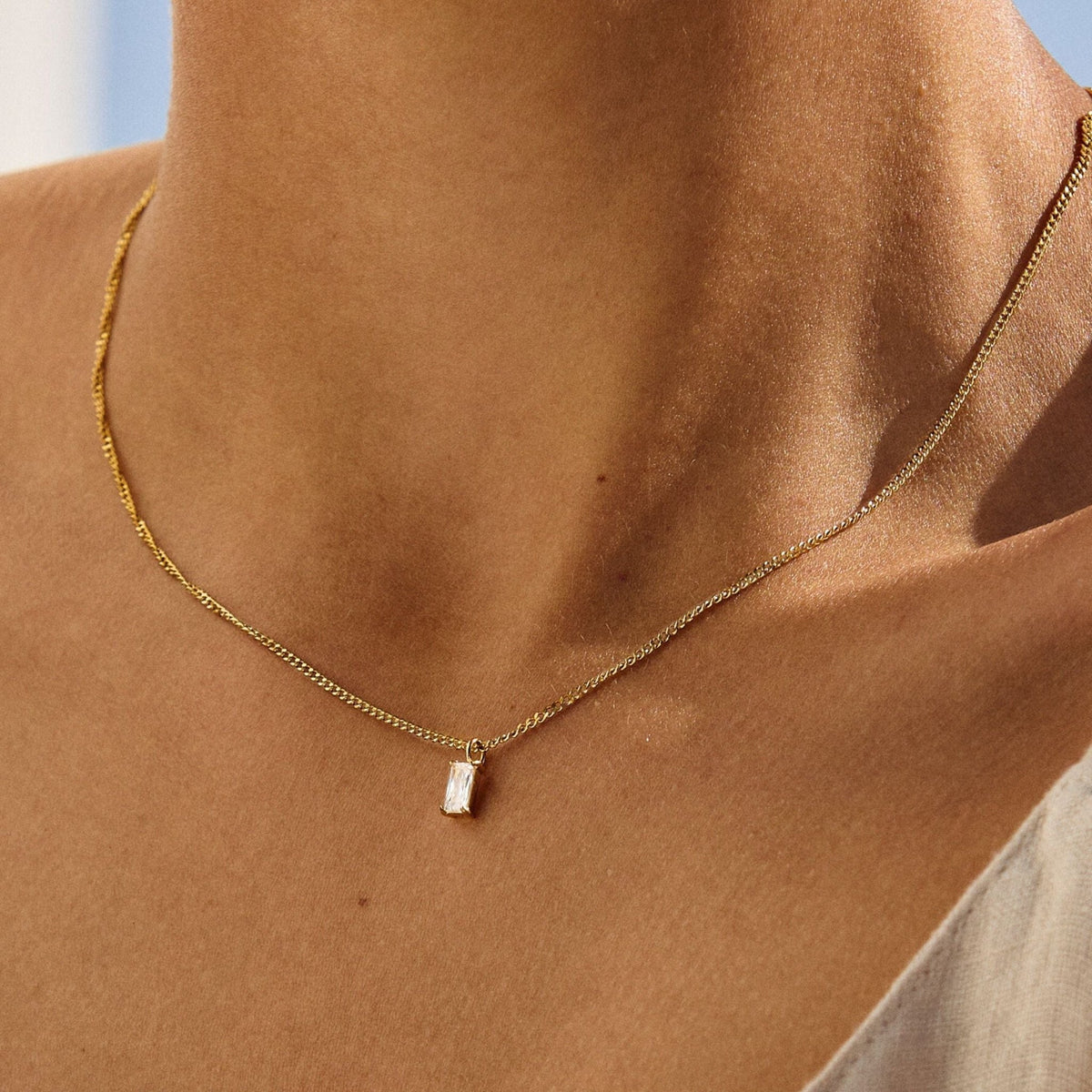 Single White Zircon Pendant Necklace, 18K Gold Stainless Steel, Waterproof - Mari Gavane
