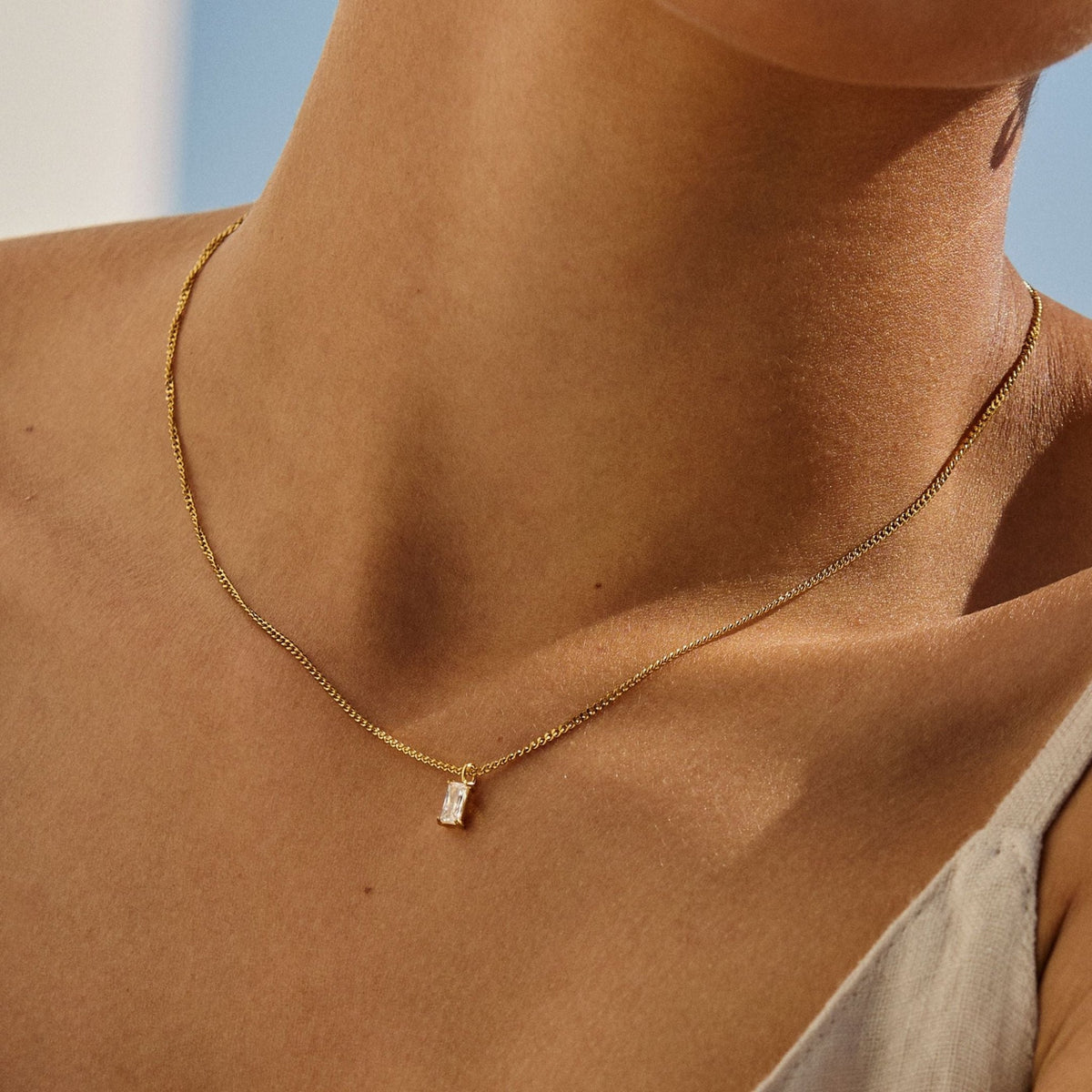 Single White Zircon Pendant Necklace, 18K Gold Stainless Steel, Waterproof - Mari Gavane