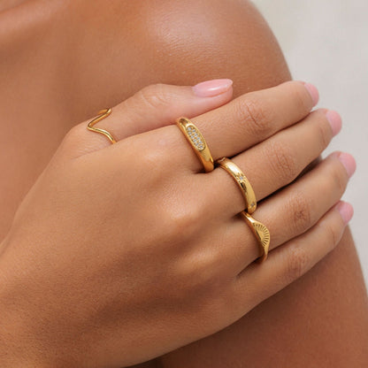 Sparkling Band Ring - Mari Gavane